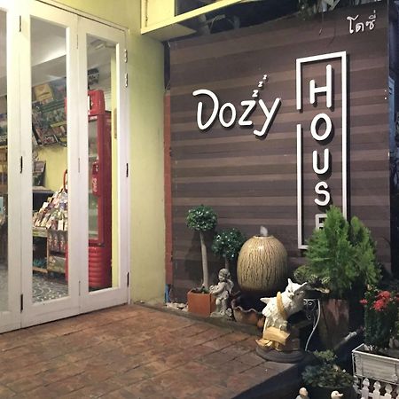 Dozy Lamoon House Hotel Chiang Mai Bagian luar foto
