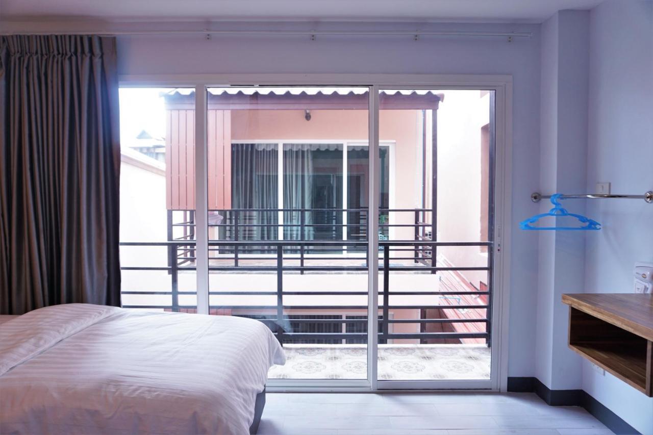 Dozy Lamoon House Hotel Chiang Mai Bagian luar foto