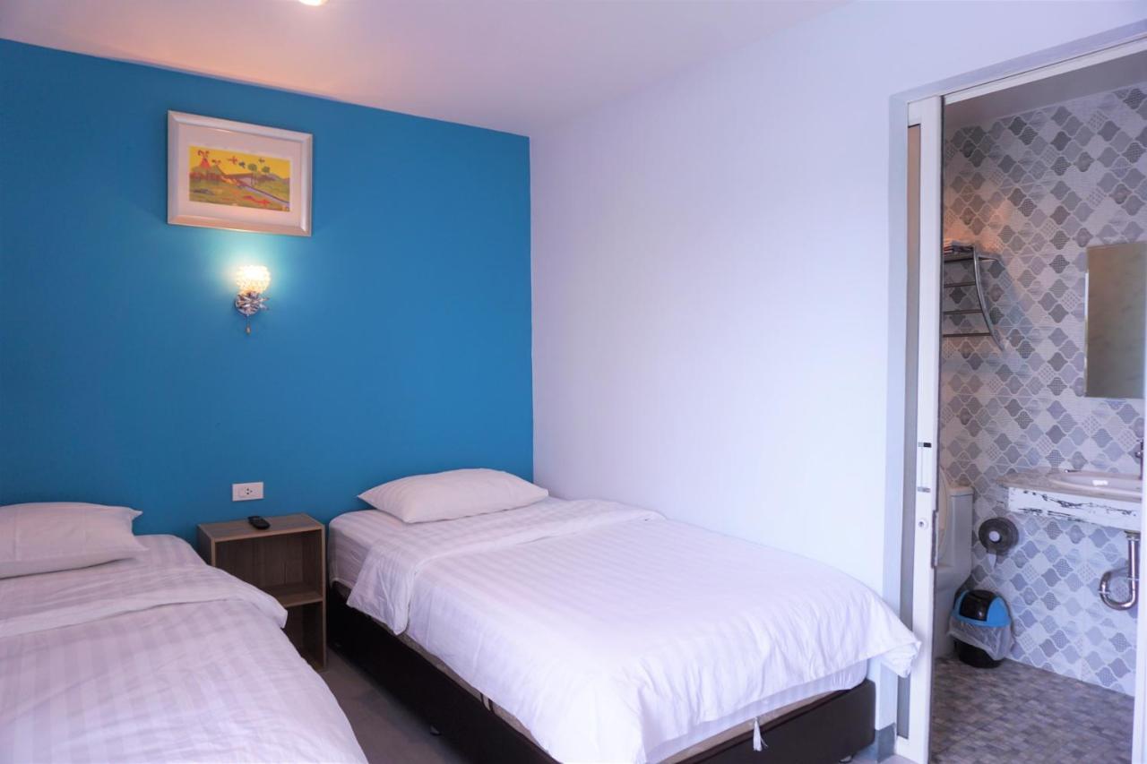 Dozy Lamoon House Hotel Chiang Mai Bagian luar foto