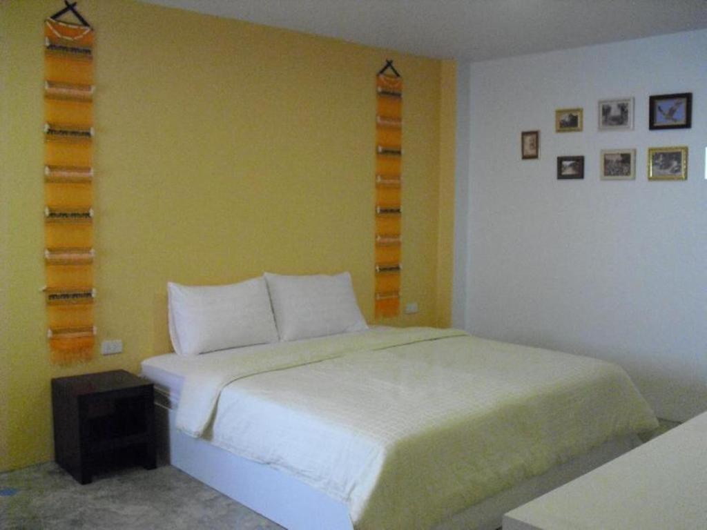 Dozy Lamoon House Hotel Chiang Mai Bagian luar foto