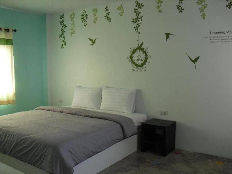Dozy Lamoon House Hotel Chiang Mai Bagian luar foto