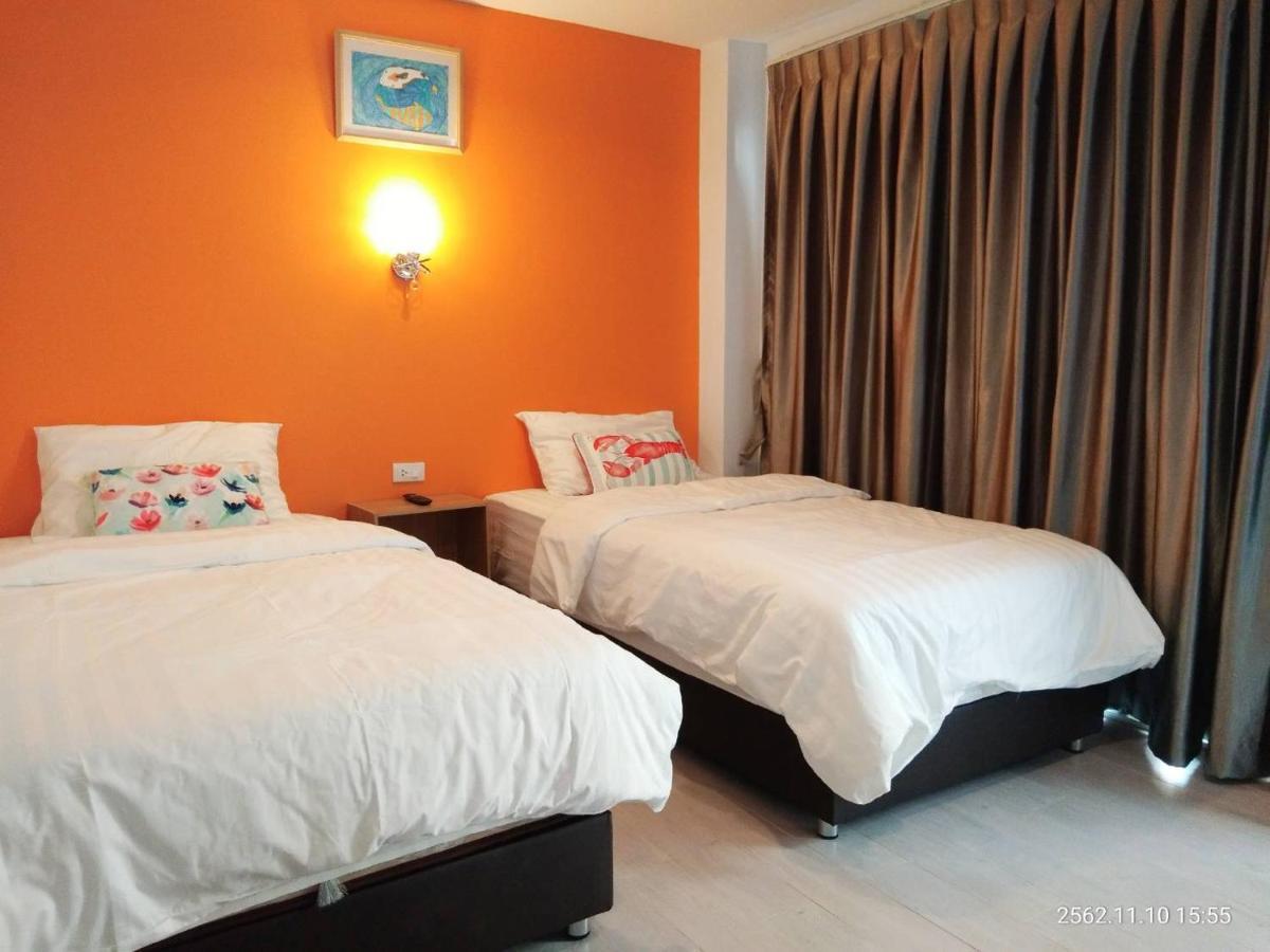 Dozy Lamoon House Hotel Chiang Mai Bagian luar foto