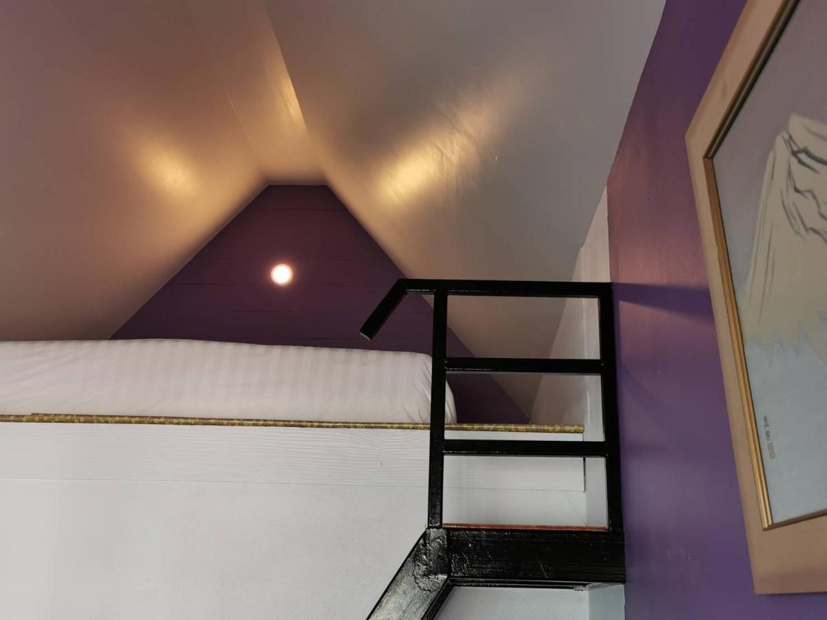 Dozy Lamoon House Hotel Chiang Mai Bagian luar foto